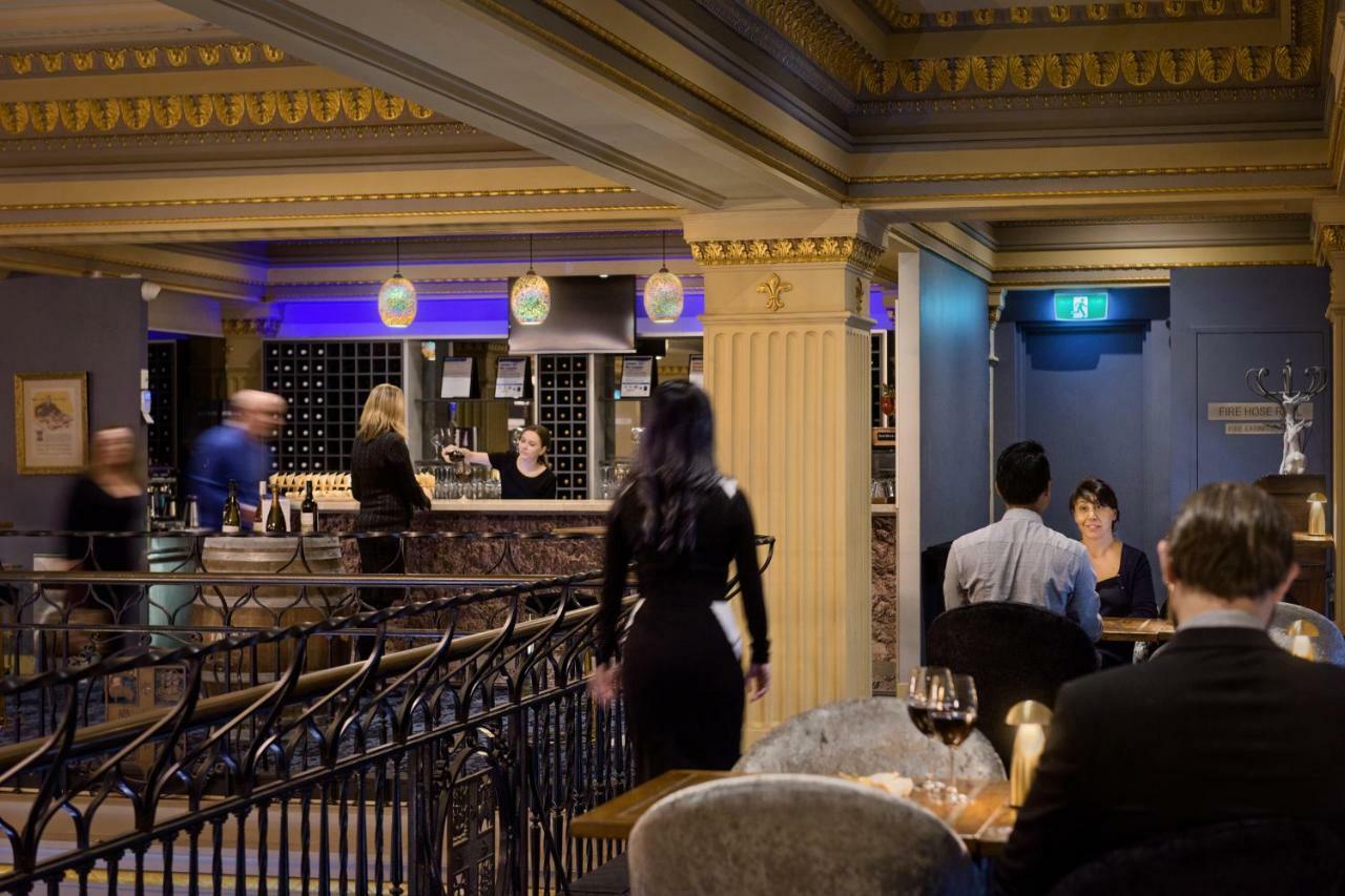 Hotel Treasury On Collins Melbourne City Exterior foto